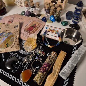 Divination Starter Kit – Complete Starter Set for Crystal Magic and Rituals